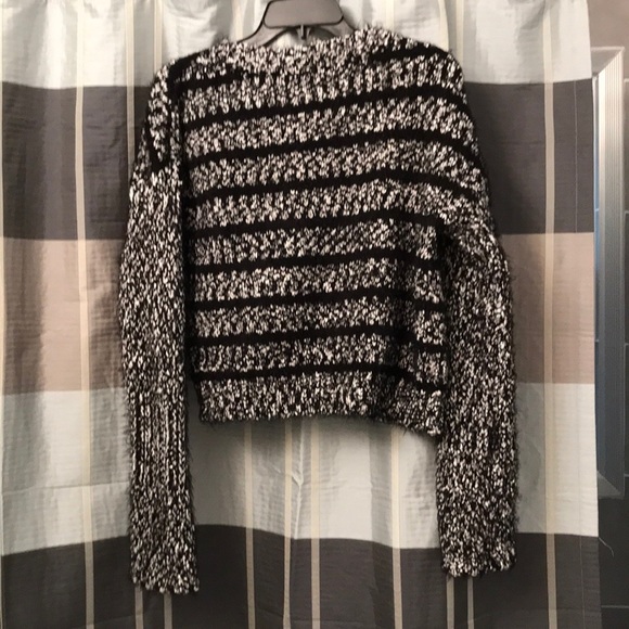 Sweater - Picture 2 of 3